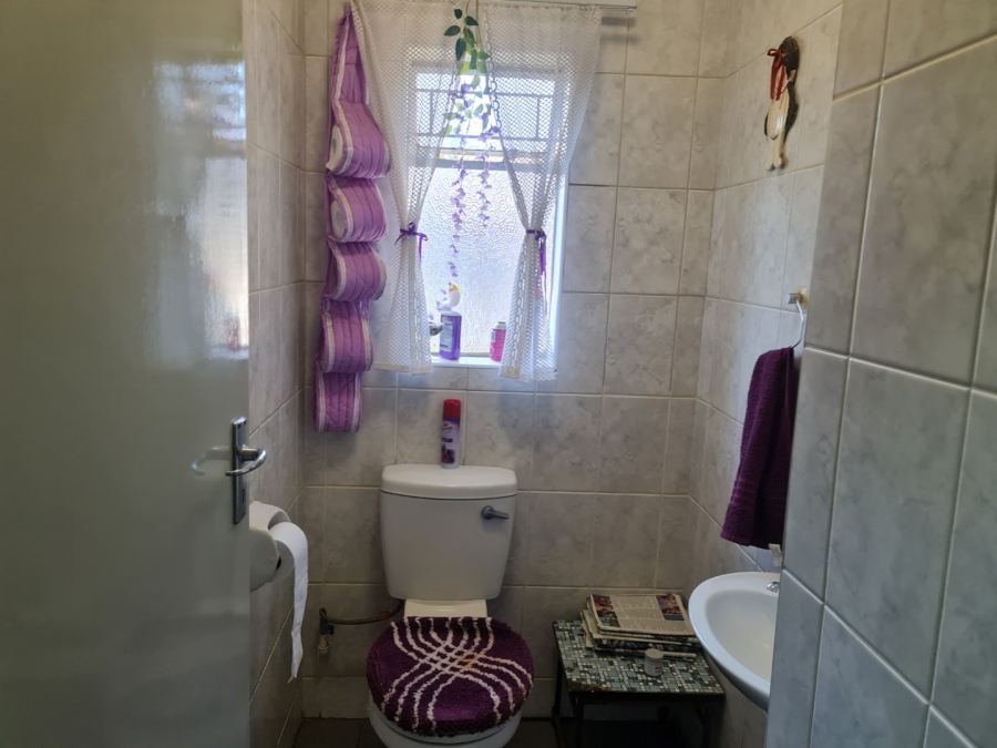3 Bedroom Property for Sale in Protea Park North West